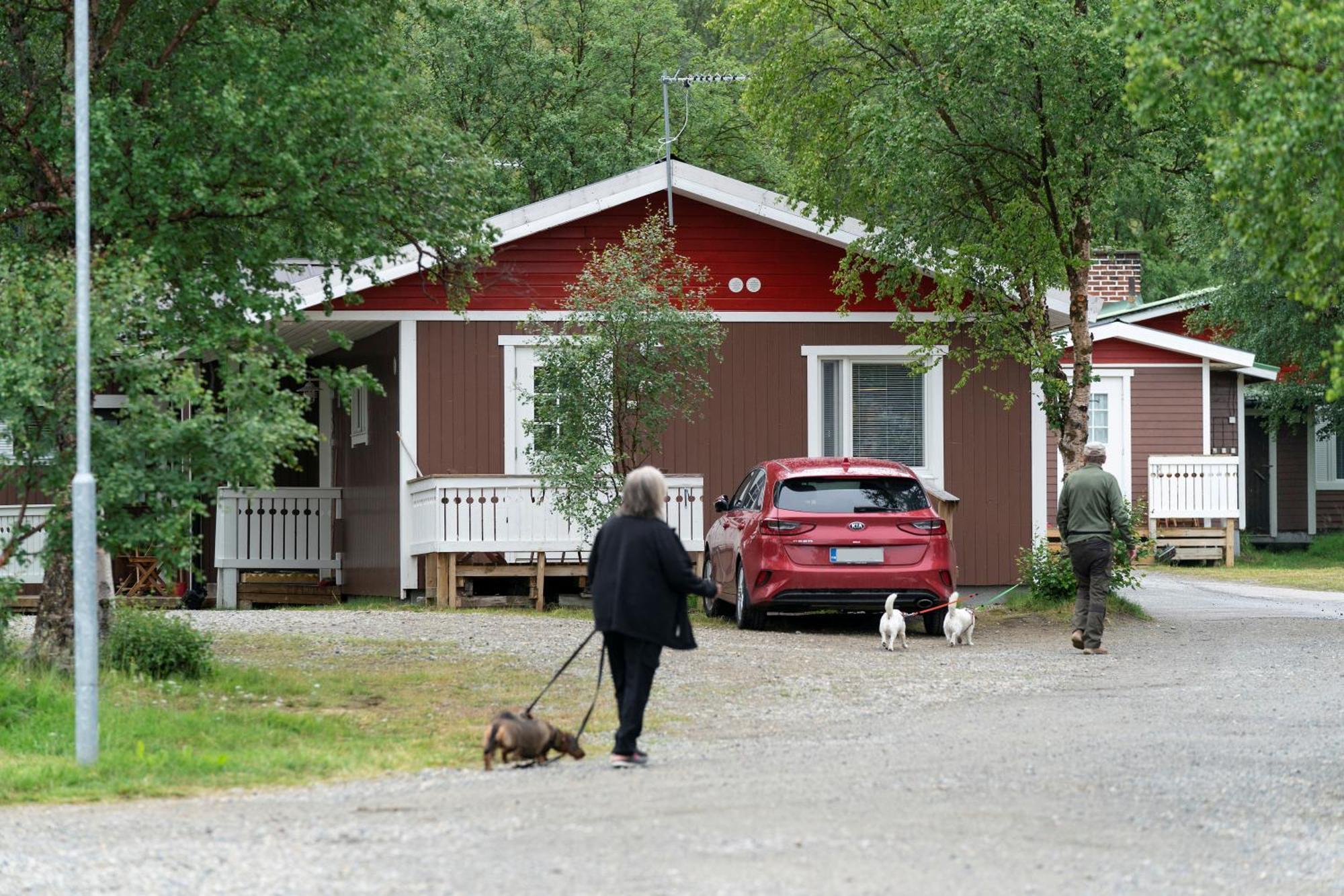 Holiday Village Nuorgamin Lomakeskus Oda fotoğraf